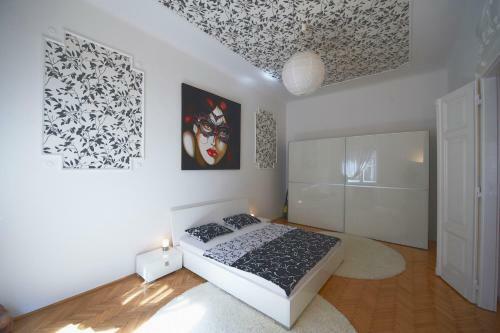 Pearl Apartments