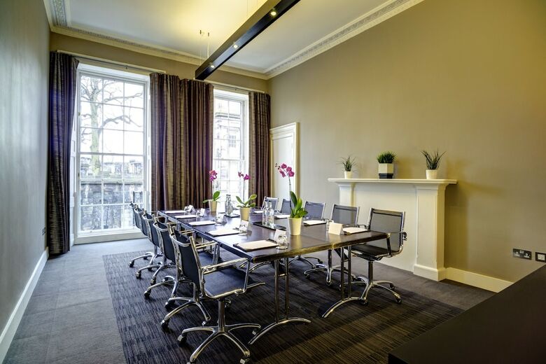Hotel Apex Waterloo Place
