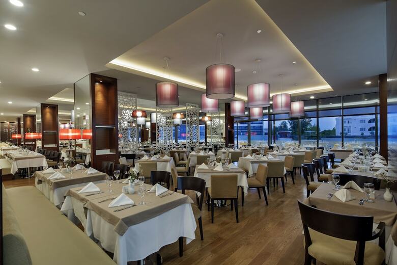 The Sense Deluxe Hotel