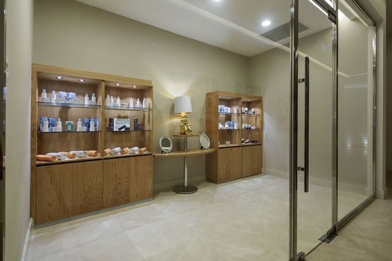 The Sense Deluxe Hotel