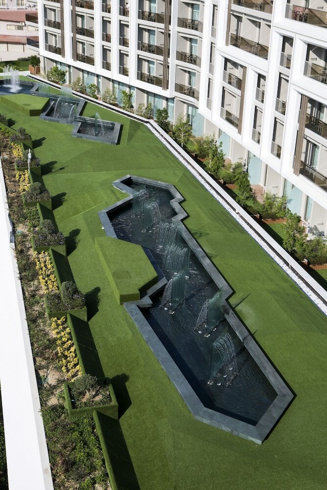 The Sense Deluxe Hotel