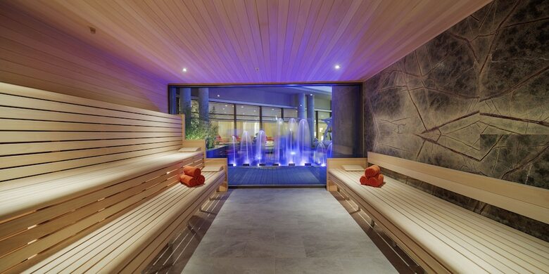 The Sense Deluxe Hotel