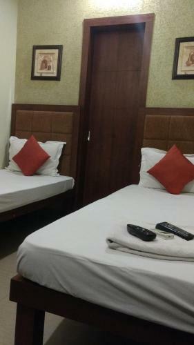 Hotel Bhammar's Inn - A Pure Veg