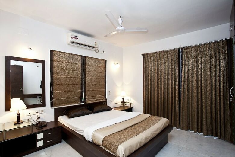 Hotel Tatvam Residency