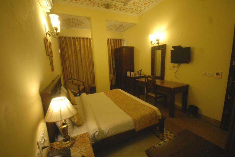 Hotel Rajputana Haveli