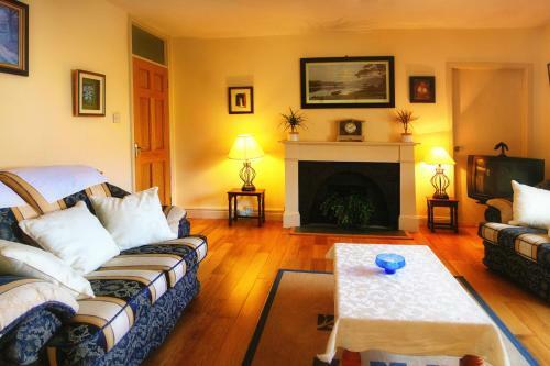 Broadlands B&B