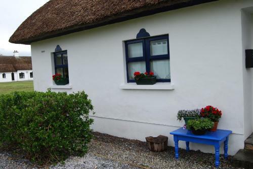 Old Killarney Cottages