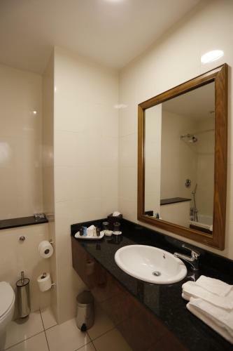 Vaughan Lodge Hotel