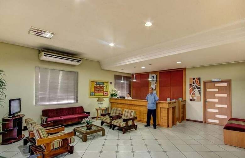 Foz Presidente Economic Hotel