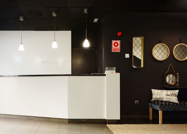U Hotel Villa-gom�