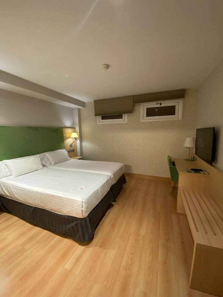 U Hotel Villa-gom�