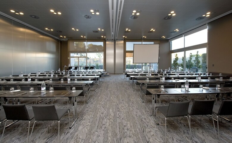 Hotel Pcm Forum Alcal�