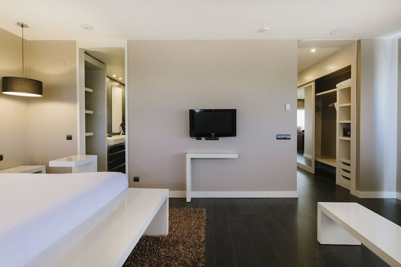 Hotel Pcm Forum Alcal�