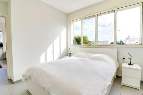 Carmel Boutique Apartment