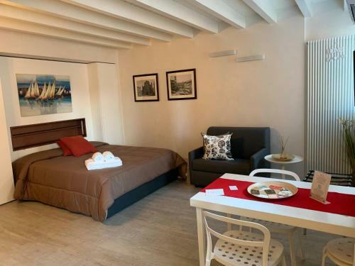 Vicolo Zini Apartments
