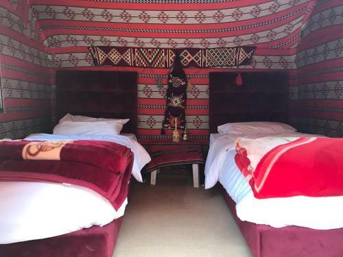 Hotel Rum Stars Camp