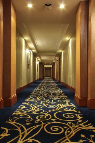 Thousand Nights Hotel