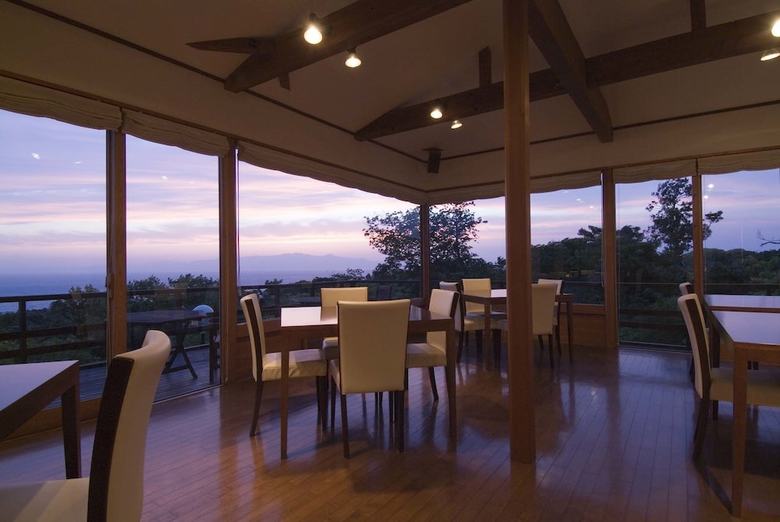 Mashio Hotel & Resort