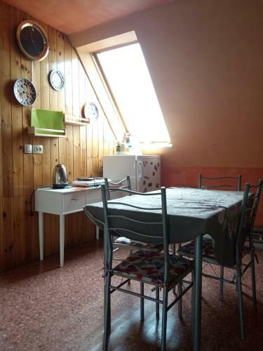 Apartment Near Children Park