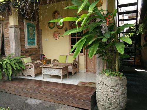 Samblung Mas House