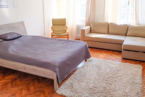 Emperor Apartment - R�k�czi