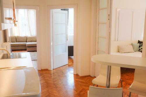 Emperor Apartment - R�k�czi