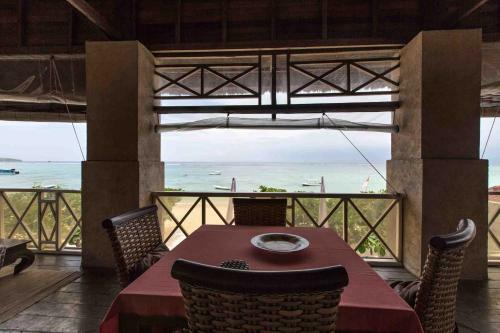 Hostal Kainalu Shipwrecks Villa