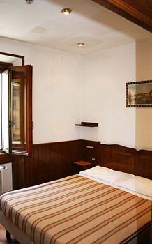 Hotel Lorena
