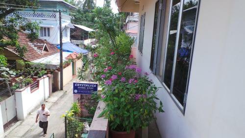 Crystalica Home Stay