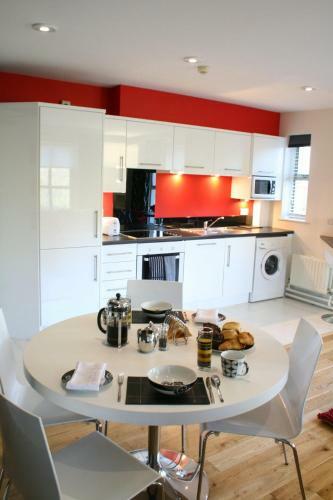 Hostal Brennan Court Guest Accommodation