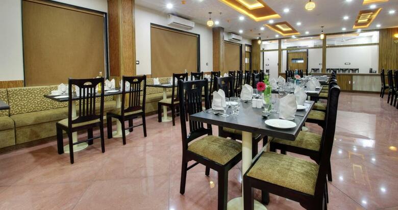 Hotel Trulyy Rudransh Inn