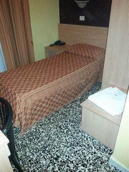B&B Hotel Bicocca In Via Cipriani