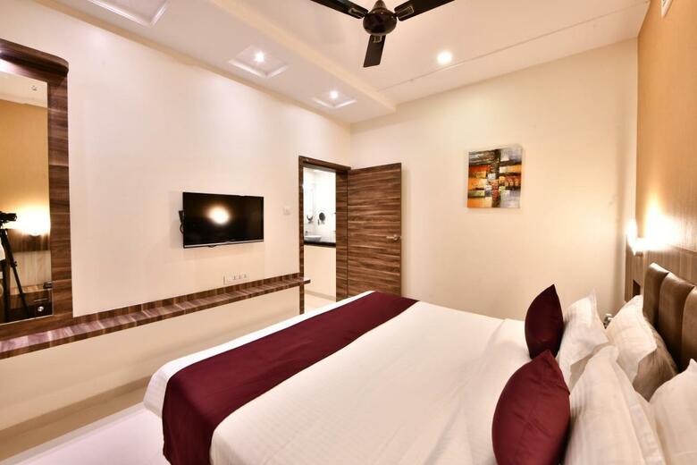 Hotel Vits Sagar Plaza, Pune Chakan