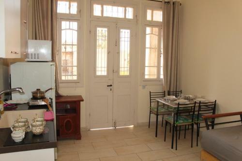 Tannous Aparthotel