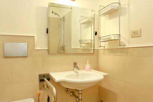 Hostal Residenza D'epoca Via Santo Spirito 6