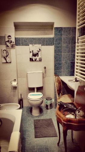 Hostal La Corte Room & Breakfast