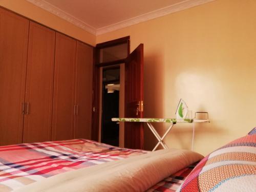 Beautiful Ensuite Room In An Elegant Home....