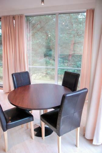 Hostal Holiday Home Lin?ja