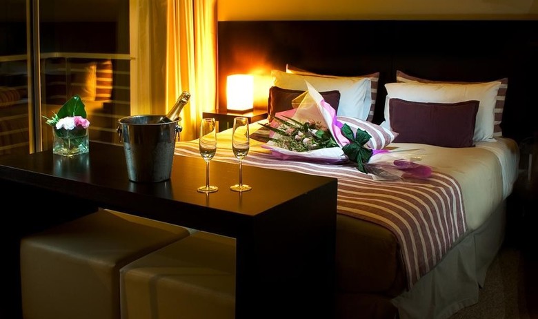 Hotel Espacia Suites
