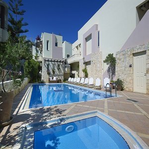 Hotel Elotis Suites (2 Bed Suite Bb