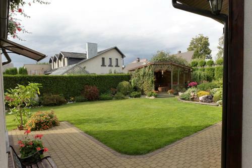 Apartamento Stylish House And Peaceful Garden