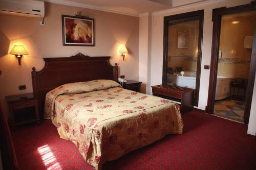 Hotel Millenium