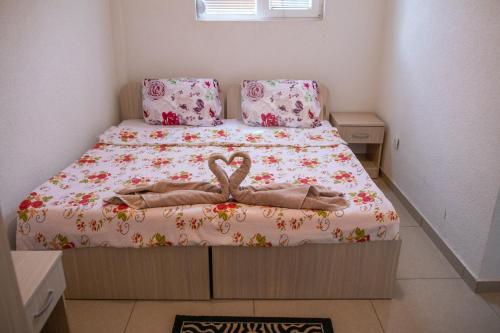 Apartments Gjoce
