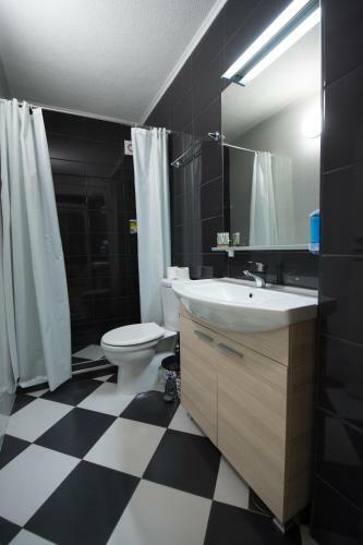 Theatre Apartments