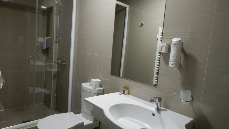 Atlas City Center Hotel