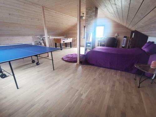 Hostal Arturas Guest House