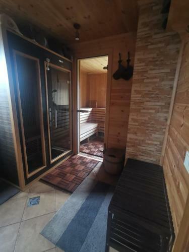 Hostal Arturas Guest House