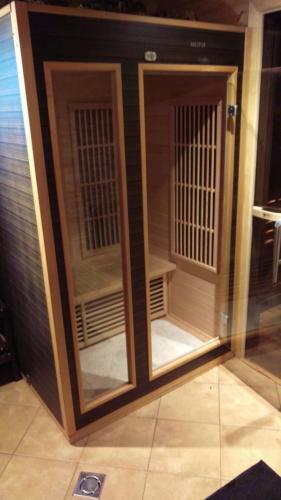 Hostal Arturas Guest House