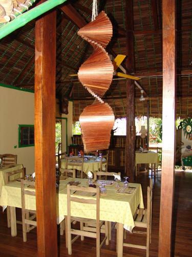 Hotel Les Bungalows D'ambonara