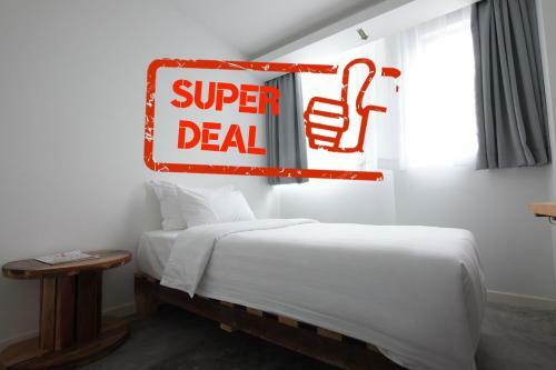 White Loft Hotel